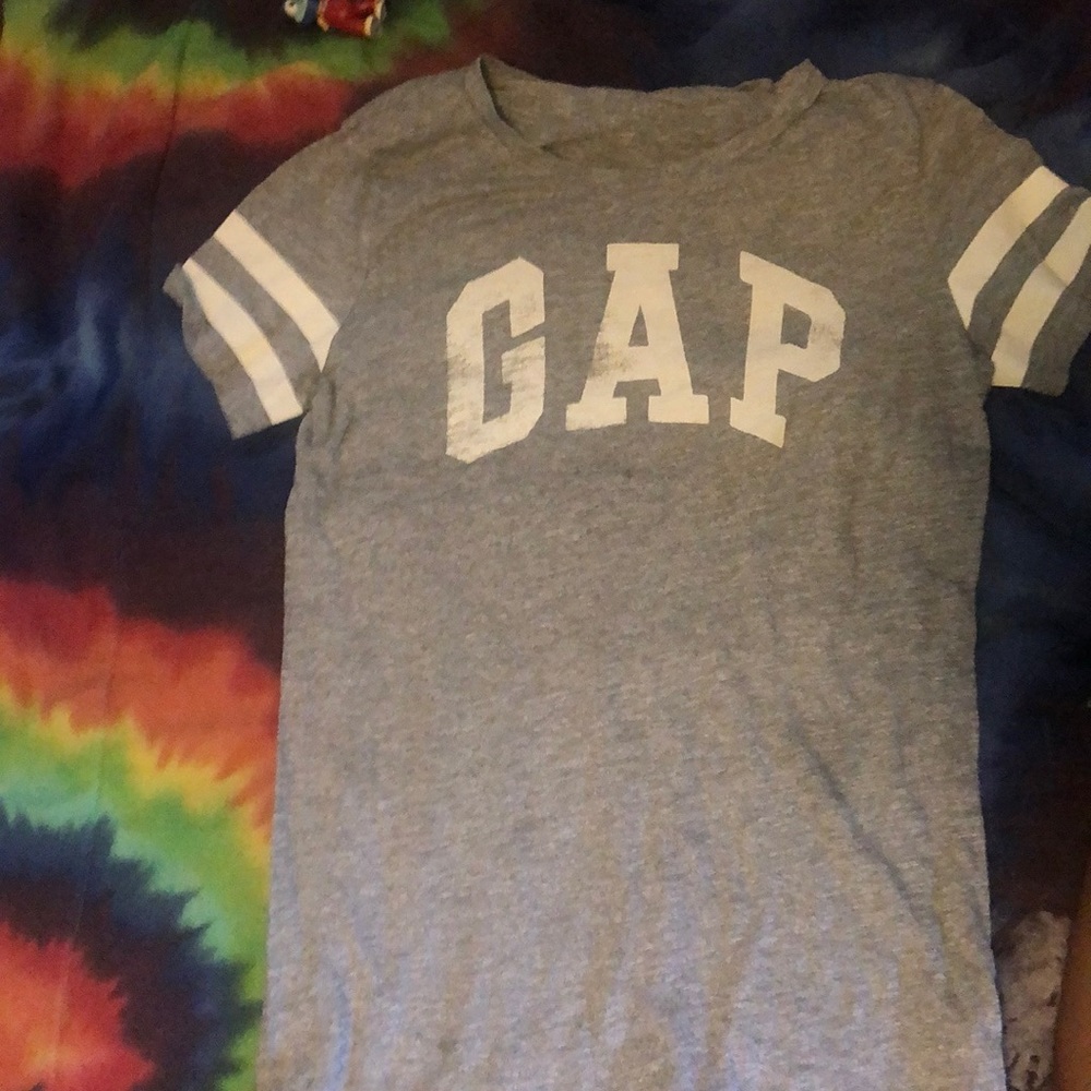 GAP T-shirt